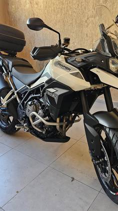 TRIUMPH TIGER 900 GT 